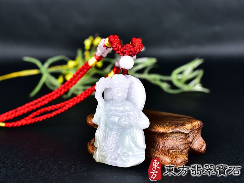 翡翠瑤池金母項鍊玉珮(王母娘娘:瑤池金母牌A貨翡翠瑤池金母玉珮、緬甸玉瑤池金母玉墜)。白底青豆糯翡翠瑤池金母,QE082。客製化訂做各種翡翠瑤池金母吊墜玉珮項鍊。★附A貨翡翠雙證書 1.jpg