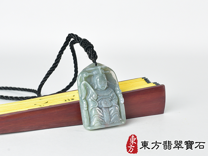 水草玉地母娘娘項鍊玉珮(地母元君:地母娘娘牌水草玉地母娘娘玉珮、水草玉地母娘娘玉墜)。水草玉地母娘娘,QN071。客製化訂做水草玉地母娘娘吊墜玉珮項鍊。★附東方翡翠寶石保證卡 2.jpg