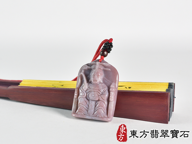 水草玉地母娘娘項鍊玉珮(地母元君:地母娘娘牌水草玉地母娘娘玉珮、水草玉地母娘娘玉墜)。水草玉地母娘娘,QN072。客製化訂做水草玉地母娘娘吊墜玉珮項鍊。★附東方翡翠寶石保證卡 1.jpg