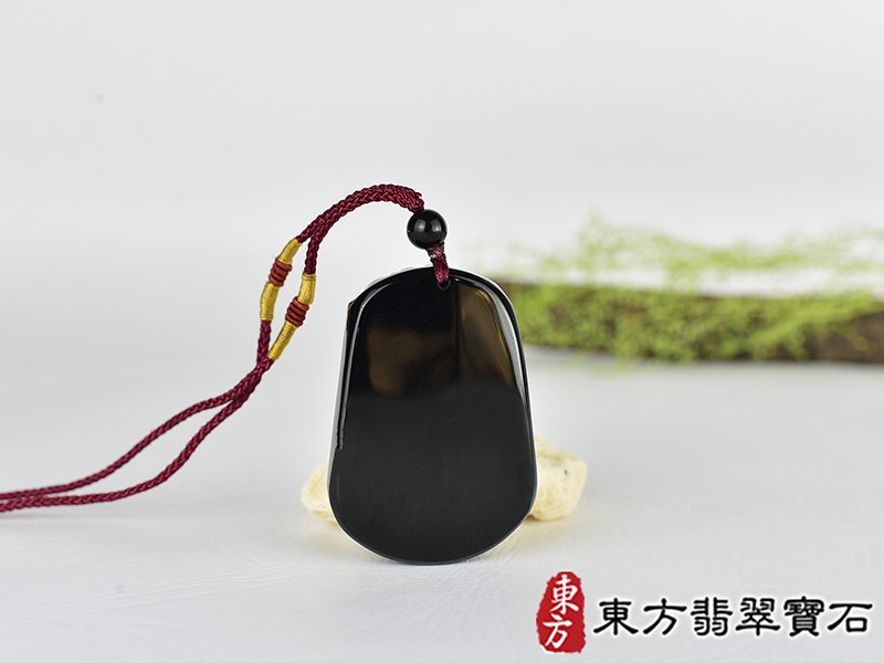 黑曜石蛇項鍊玉珮(靈蛇舞動、招財靈蛇帶蝙蝠:蛇牌黑曜石蛇玉珮、黑曜石蛇玉墜、蛇十二生肖項鍊)。黑曜石蛇,SN054。客製化訂做各種黑曜石蛇吊墜玉珮項鍊。★附東方翡翠寶石保證卡 3.jpg