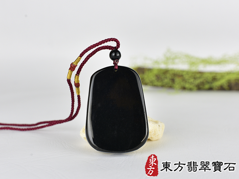 黑曜石蛇項鍊玉珮(靈蛇舞動、招財靈蛇帶蝙蝠:蛇牌黑曜石蛇玉珮、黑曜石蛇玉墜、蛇十二生肖項鍊)。黑曜石蛇,SN055。客製化訂做各種黑曜石蛇吊墜玉珮項鍊。★附東方翡翠寶石保證卡 3.jpg