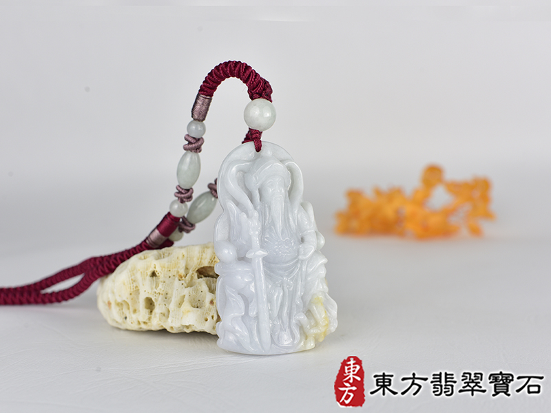 翡翠玄天上帝項鍊玉珮(玄天上帝:玄天上帝牌A貨翡翠玄天上帝玉珮、緬甸玉玄天上帝玉墜)。ST187。客製化訂做各種翡翠玄天上帝吊墜玉珮項鍊。★附A貨翡翠雙證書 2.jpg