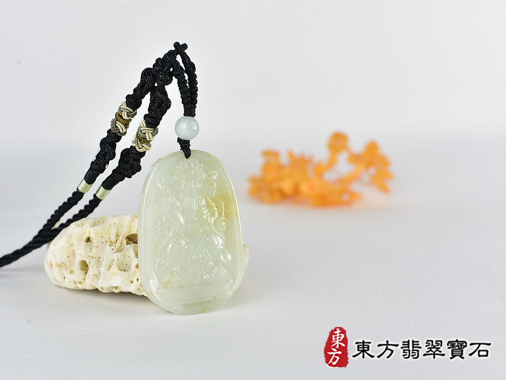 翡翠土地公項鍊玉珮(福德正神:土地公牌A貨翡翠土地公玉珮、緬甸玉土地公玉墜)。土地公TD072。客製化訂做各種翡翠土地公吊墜玉珮項鍊。★附A貨翡翠雙證書 4.jpg