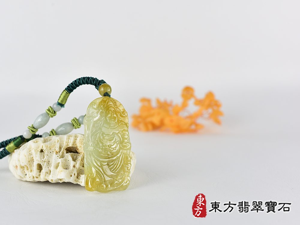 翡翠土地公項鍊玉珮(福德正神:土地公牌A貨翡翠土地公玉珮、緬甸玉土地公玉墜)。土地公TD075。客製化訂做各種翡翠土地公吊墜玉珮項鍊。★附A貨翡翠雙證書 4.jpg