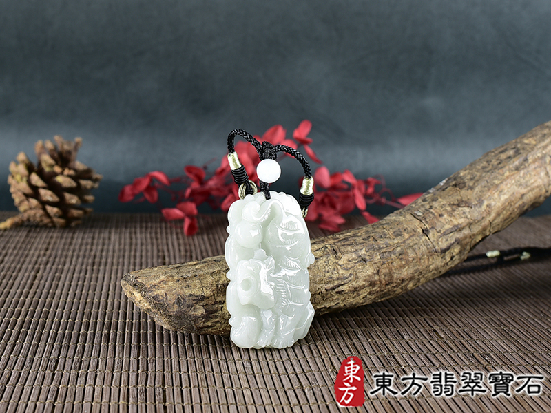 翡翠虎項鍊玉珮(虎虎生風:虎牌A貨翡翠虎玉珮、緬甸玉虎玉墜、虎十二生肖項鍊)。TR160。客製化訂做各種翡翠虎吊墜玉珮項鍊。★附A貨翡翠雙證書 2.jpg