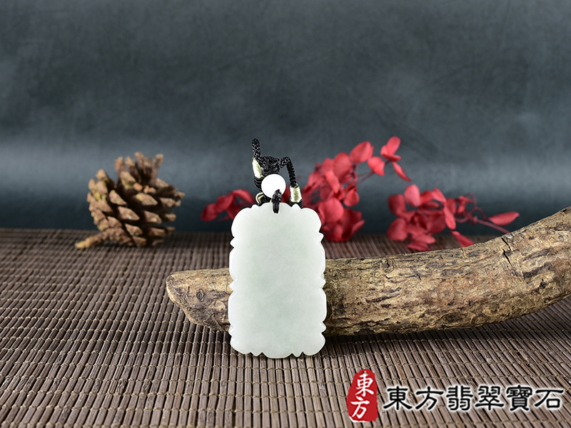 翡翠虎項鍊玉珮(虎虎生風:虎牌A貨翡翠虎玉珮、緬甸玉虎玉墜、虎十二生肖項鍊)。TR160。客製化訂做各種翡翠虎吊墜玉珮項鍊。★附A貨翡翠雙證書 3.jpg