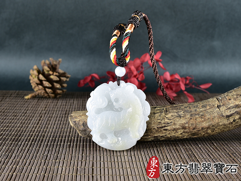 翡翠虎項鍊玉珮(虎虎生風:虎牌A貨翡翠虎玉珮、緬甸玉虎玉墜、虎十二生肖項鍊)。TR162。客製化訂做各種翡翠虎吊墜玉珮項鍊。★附A貨翡翠雙證書 0.jpg