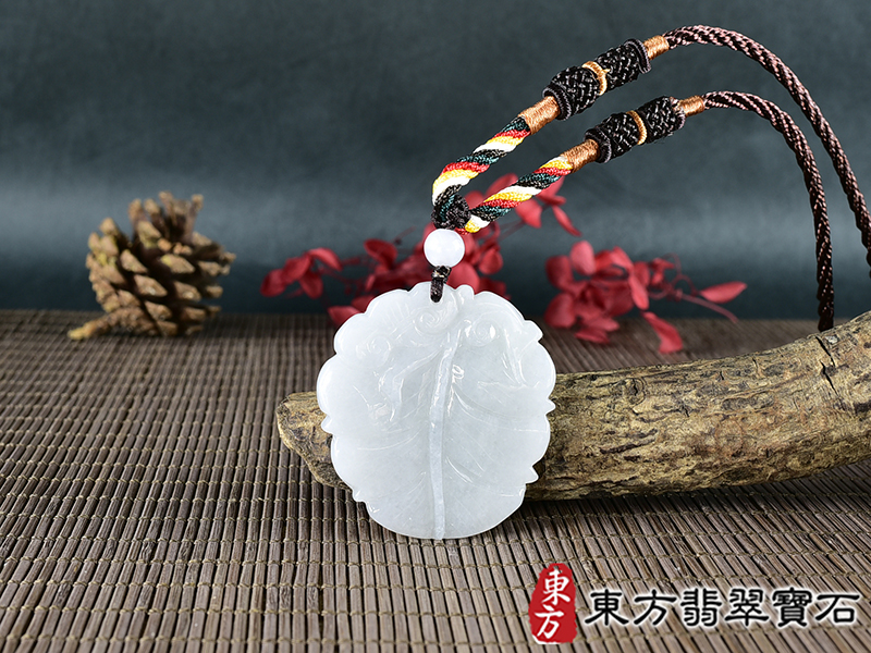 翡翠虎項鍊玉珮(虎虎生風:虎牌A貨翡翠虎玉珮、緬甸玉虎玉墜、虎十二生肖項鍊)。TR162。客製化訂做各種翡翠虎吊墜玉珮項鍊。★附A貨翡翠雙證書 3.jpg