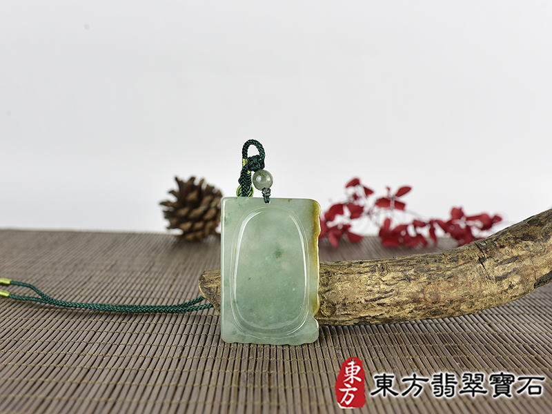 翡翠三太子項鍊玉珮(中壇元帥、哪吒:三太子牌A貨翡翠三太子玉珮、緬甸玉哪吒三太子玉墜)。翡翠三太子,TT222。客製化訂做各種翡翠哪吒三太子吊墜玉珮項鍊。★附A貨翡翠雙證書 3.jpg