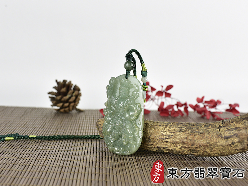翡翠三太子項鍊玉珮(中壇元帥、哪吒:三太子牌A貨翡翠三太子玉珮、緬甸玉哪吒三太子玉墜)。翡翠三太子,TT227。客製化訂做各種翡翠哪吒三太子吊墜玉珮項鍊。★附A貨翡翠雙證書 1.jpg