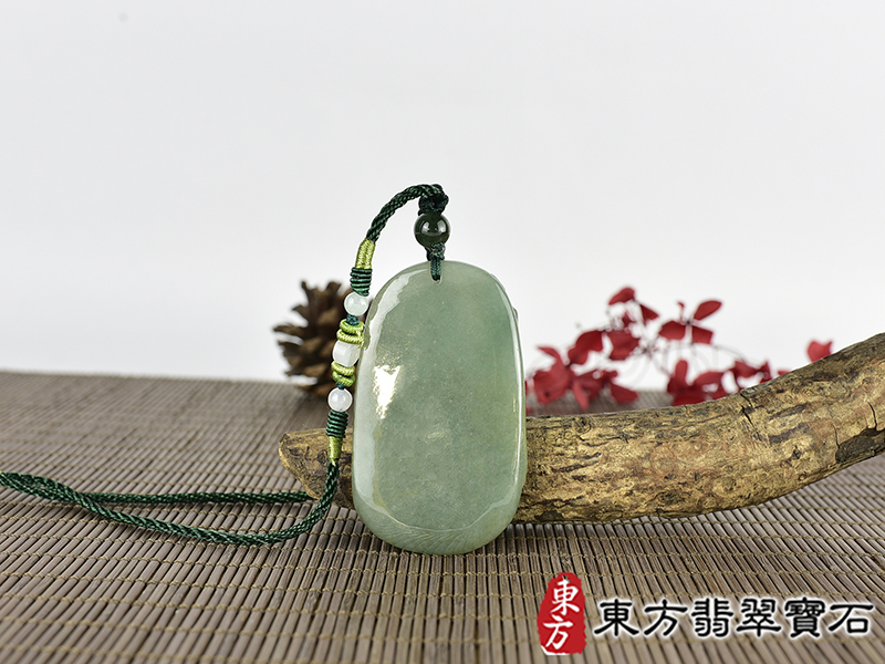 翡翠三太子項鍊玉珮(中壇元帥、哪吒:三太子牌A貨翡翠三太子玉珮、緬甸玉哪吒三太子玉墜)。翡翠三太子,TT227。客製化訂做各種翡翠哪吒三太子吊墜玉珮項鍊。★附A貨翡翠雙證書 3.jpg