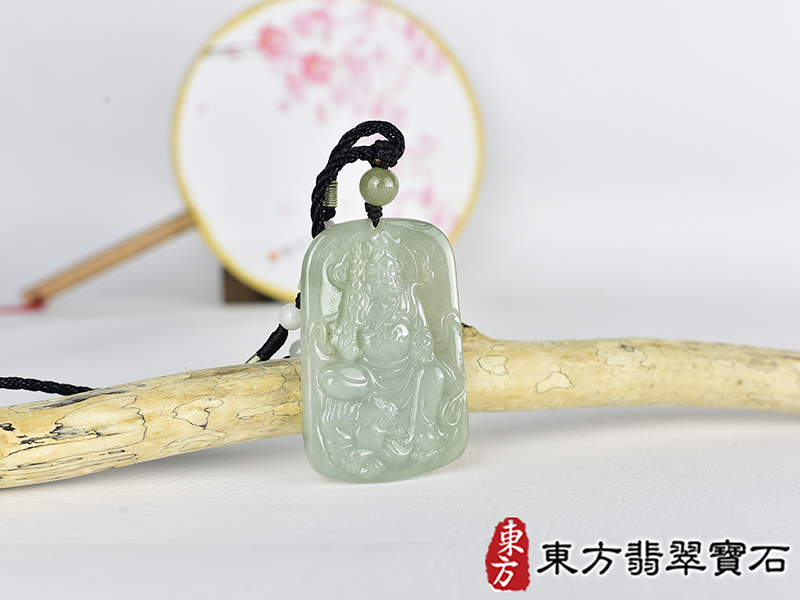 翡翠武財神項鍊玉珮(趙公明:武財神牌A貨翡翠武財神玉珮、緬甸玉武財神玉墜)。綠色翡翠糯種武財神,WM060。客製化訂做各種翡翠武財神吊墜玉珮項鍊。★附A貨翡翠雙證書 2.jpg
