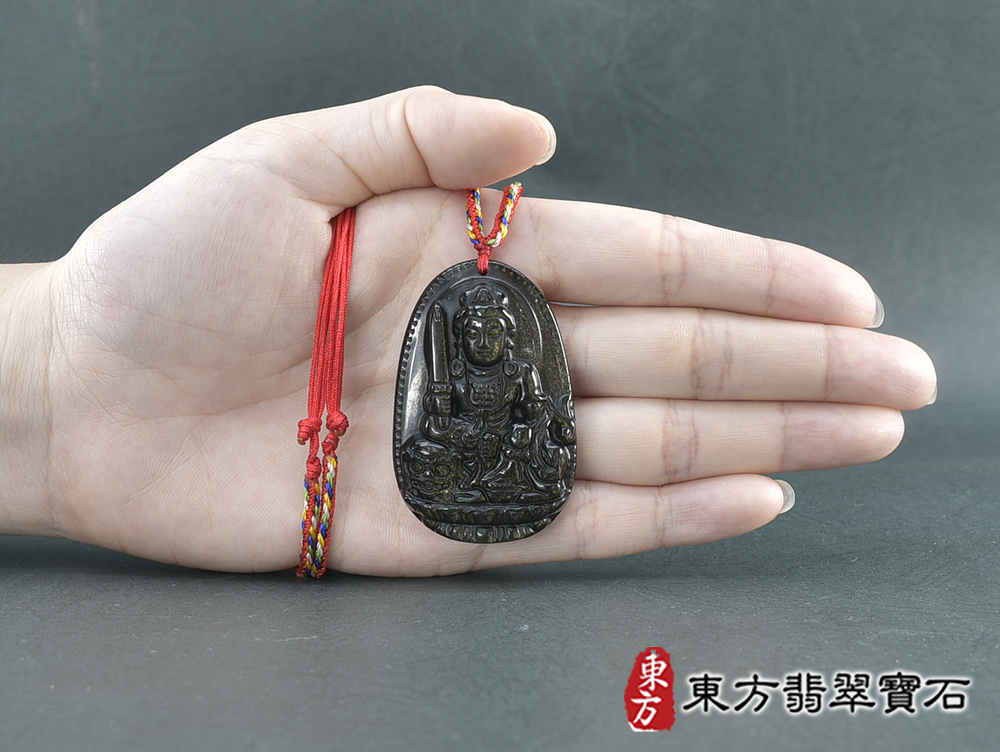 金曜石文殊菩薩項鍊玉珮(文殊菩薩:文殊菩薩牌金曜石文殊菩薩玉珮、金曜石文殊菩薩玉墜)。金曜石文殊菩薩,WS207。客製化訂做各種金曜石文殊菩薩吊墜玉珮項鍊。★附東方翡翠寶石保證卡 5.jpg