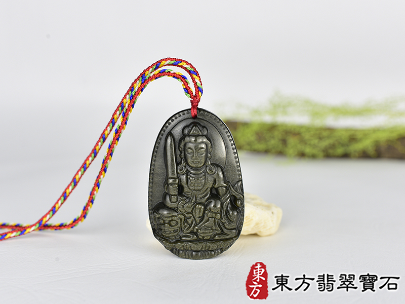 金曜石文殊菩薩項鍊玉珮(文殊菩薩:文殊菩薩牌金曜石文殊菩薩玉珮、金曜石文殊菩薩玉墜)。金曜石文殊菩薩,WS208。客製化訂做各種金曜石文殊菩薩吊墜玉珮項鍊。★附東方翡翠寶石保證卡 0.jpg