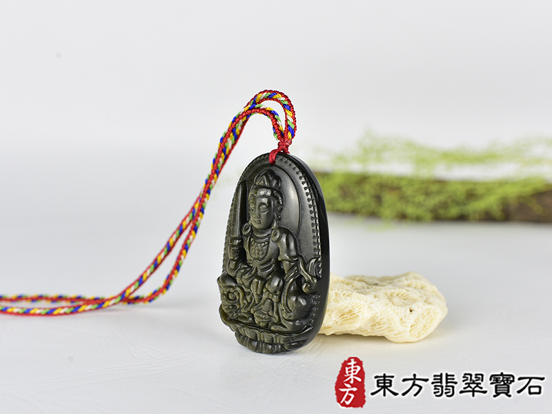 金曜石文殊菩薩項鍊玉珮(文殊菩薩:文殊菩薩牌金曜石文殊菩薩玉珮、金曜石文殊菩薩玉墜)。金曜石文殊菩薩,WS208。客製化訂做各種金曜石文殊菩薩吊墜玉珮項鍊。★附東方翡翠寶石保證卡 1.jpg