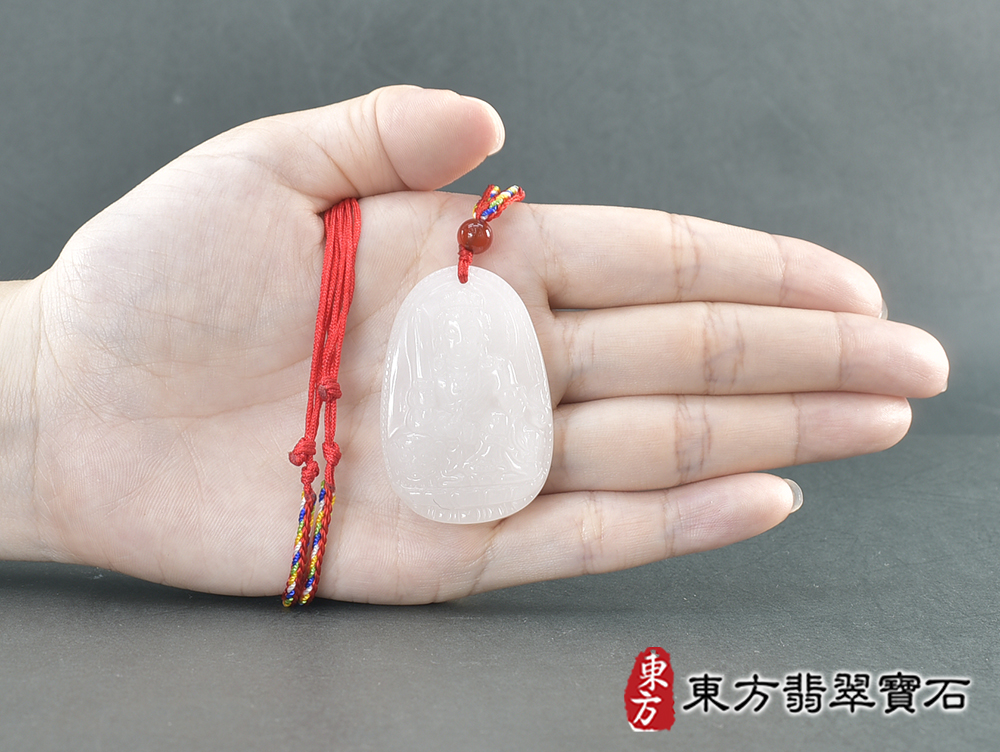 新疆白玉文殊菩薩項鍊玉珮(文殊菩薩:文殊菩薩牌新疆白玉文殊菩薩玉珮、新疆白玉文殊菩薩玉墜)。新疆白玉文殊菩薩,WS209。客製化訂做各種新疆白玉文殊菩薩吊墜玉珮項鍊。★附東方翡翠寶石保證卡 5.jpg