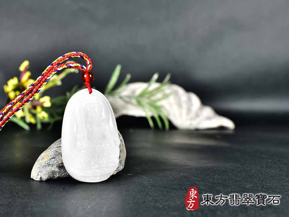 新疆白玉文殊菩薩項鍊玉珮(文殊菩薩:文殊菩薩牌新疆白玉文殊菩薩玉珮、新疆白玉文殊菩薩玉墜)。新疆白玉文殊菩薩,WS212。客製化訂做各種新疆白玉文殊菩薩吊墜玉珮項鍊。★附東方翡翠寶石保證卡 4.jpg