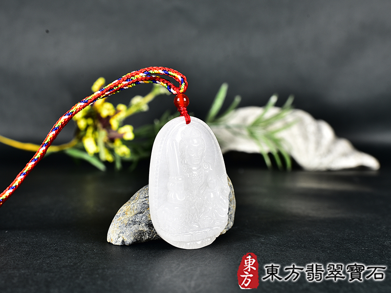 新疆白玉文殊菩薩項鍊玉珮(文殊菩薩:文殊菩薩牌新疆白玉文殊菩薩玉珮、新疆白玉文殊菩薩玉墜)。新疆白玉文殊菩薩,WS213。客製化訂做各種新疆白玉文殊菩薩吊墜玉珮項鍊。★附東方翡翠寶石保證卡 2.jpg