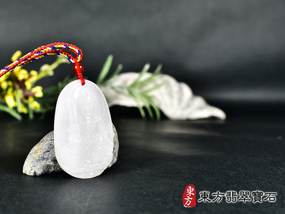 新疆白玉文殊菩薩項鍊玉珮(文殊菩薩:文殊菩薩牌新疆白玉文殊菩薩玉珮、新疆白玉文殊菩薩玉墜)。新疆白玉文殊菩薩,WS213。客製化訂做各種新疆白玉文殊菩薩吊墜玉珮項鍊。★附東方翡翠寶石保證卡 4.jpg