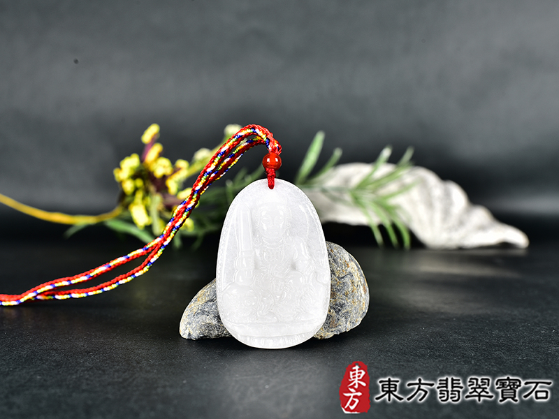 新疆白玉文殊菩薩項鍊玉珮(文殊菩薩:文殊菩薩牌新疆白玉文殊菩薩玉珮、新疆白玉文殊菩薩玉墜)。新疆白玉文殊菩薩,WS215。客製化訂做各種新疆白玉文殊菩薩吊墜玉珮項鍊。★附東方翡翠寶石保證卡 0.jpg