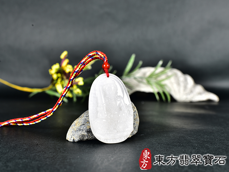 新疆白玉文殊菩薩項鍊玉珮(文殊菩薩:文殊菩薩牌新疆白玉文殊菩薩玉珮、新疆白玉文殊菩薩玉墜)。新疆白玉文殊菩薩,WS215。客製化訂做各種新疆白玉文殊菩薩吊墜玉珮項鍊。★附東方翡翠寶石保證卡 2.jpg