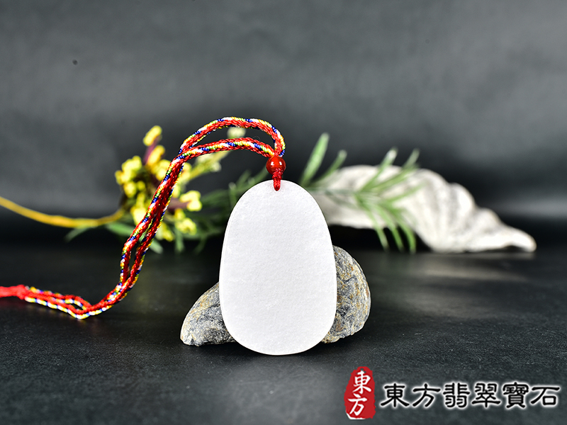 新疆白玉文殊菩薩項鍊玉珮(文殊菩薩:文殊菩薩牌新疆白玉文殊菩薩玉珮、新疆白玉文殊菩薩玉墜)。新疆白玉文殊菩薩,WS215。客製化訂做各種新疆白玉文殊菩薩吊墜玉珮項鍊。★附東方翡翠寶石保證卡 3.jpg