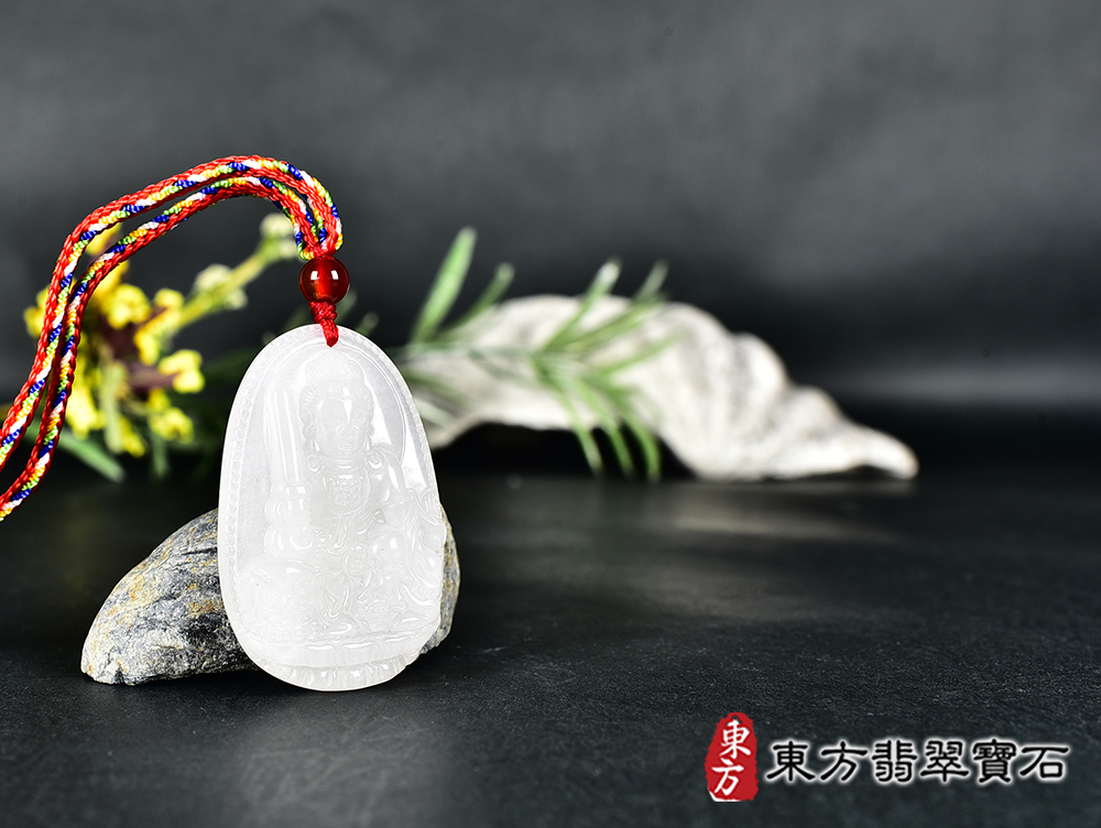 新疆白玉文殊菩薩項鍊玉珮(文殊菩薩:文殊菩薩牌新疆白玉文殊菩薩玉珮、新疆白玉文殊菩薩玉墜)。新疆白玉文殊菩薩,WS218。客製化訂做各種新疆白玉文殊菩薩吊墜玉珮項鍊。★附東方翡翠寶石保證卡 4.jpg