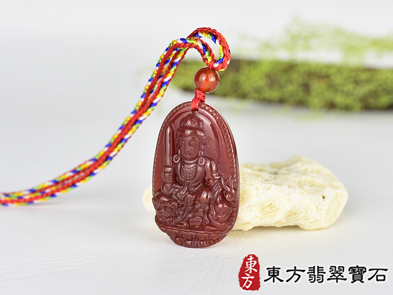 紅瑪瑙文殊菩薩項鍊玉珮(文殊菩薩:文殊菩薩牌紅瑪瑙文殊菩薩玉珮、紅瑪瑙文殊菩薩玉墜)。紅瑪瑙文殊菩薩,WS220。客製化訂做各種紅瑪瑙文殊菩薩吊墜玉珮項鍊。★附東方翡翠寶石保證卡 1.jpg