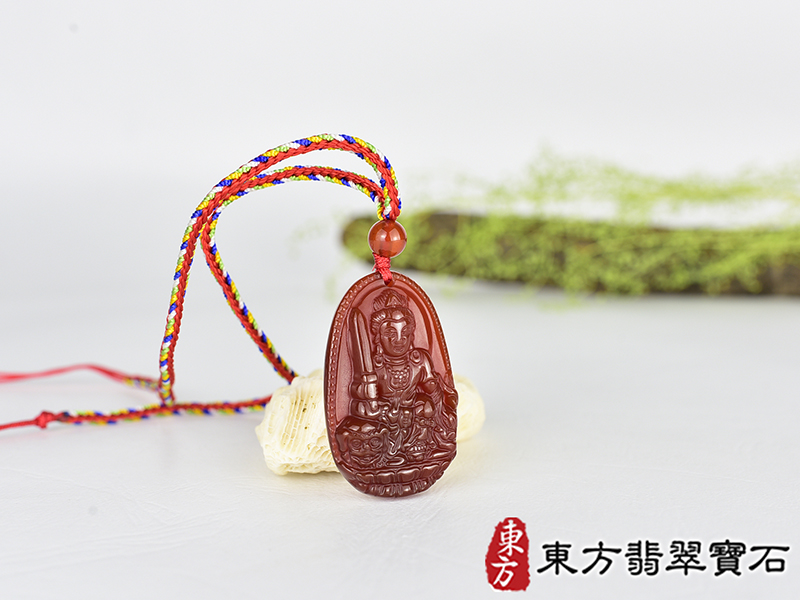 紅瑪瑙文殊菩薩項鍊玉珮(文殊菩薩:文殊菩薩牌紅瑪瑙文殊菩薩玉珮、紅瑪瑙文殊菩薩玉墜)。紅瑪瑙文殊菩薩,WS222。客製化訂做各種紅瑪瑙文殊菩薩吊墜玉珮項鍊。★附東方翡翠寶石保證卡 2.jpg