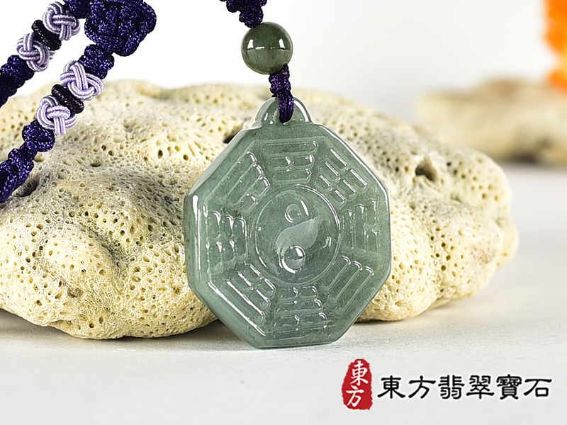 翡翠八卦項鍊玉珮(精工八卦太極,雙重八卦先天八卦和後天八卦:八卦牌A貨翡翠八卦玉珮、緬甸玉八卦玉墜)。八卦,ED504。訂做各種翡翠八卦吊墜玉珮項鍊。★附A貨翡翠雙證書 0.jpg
