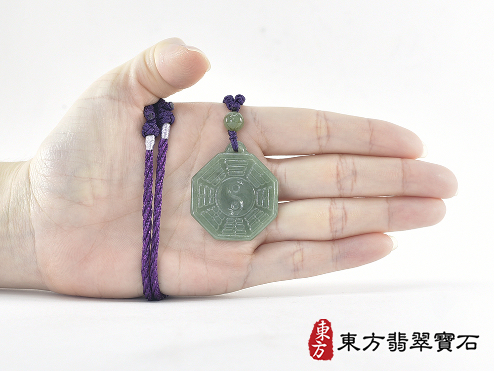 翡翠八卦項鍊玉珮(精工八卦太極,雙重八卦先天八卦和後天八卦:八卦牌A貨翡翠八卦玉珮、緬甸玉八卦玉墜)。八卦,ED504。訂做各種翡翠八卦吊墜玉珮項鍊。★附A貨翡翠雙證書 7.jpg