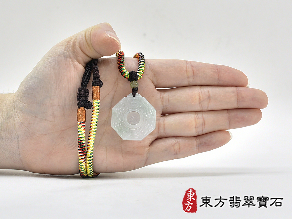 翡翠八卦項鍊玉珮(精工八卦太極,先天八卦:八卦牌A貨翡翠八卦玉珮、緬甸玉八卦玉墜)。八卦,ED636。訂做各種翡翠八卦吊墜玉珮項鍊。★附A貨翡翠雙證書 7.jpg