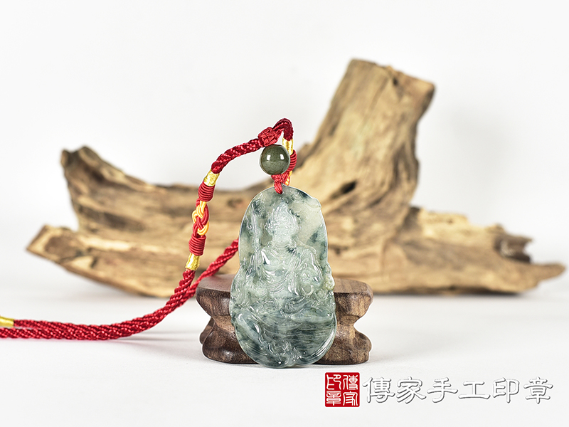 翡翠不動明王項鍊玉珮(不動明王:不動明王牌A貨翡翠不動明王玉珮、緬甸玉不動明王玉墜)。不動明王,FD856。客製化訂做各種翡翠不動明王吊墜玉珮項鍊。★附A貨翡翠雙證書 0.jpg
