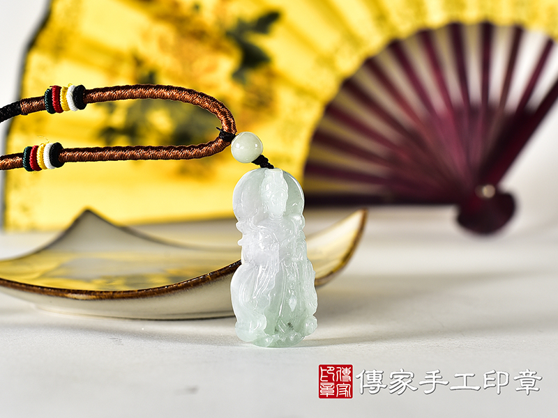 翡翠觀音項鍊玉珮(觀世音菩薩:觀音牌A貨翡翠觀音玉珮、緬甸玉觀世音菩薩玉墜)。觀音,GY2213。客製化訂做各種翡翠觀音吊墜玉珮項鍊。★附A貨翡翠雙證書 2.jpg