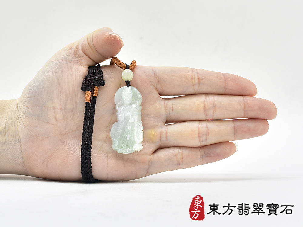 翡翠觀音項鍊玉珮(觀世音菩薩:觀音牌A貨翡翠觀音玉珮、緬甸玉觀世音菩薩玉墜)。觀音,GY2213。客製化訂做各種翡翠觀音吊墜玉珮項鍊。★附A貨翡翠雙證書 5.jpg