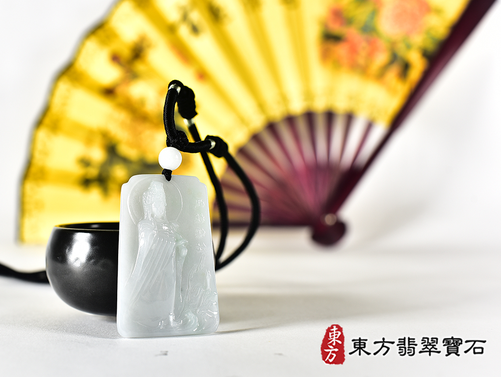 翡翠觀音項鍊玉珮(觀世音菩薩:觀音牌A貨翡翠觀音玉珮、緬甸玉觀世音菩薩玉墜)。觀音,GY2214。客製化訂做各種翡翠觀音吊墜玉珮項鍊。★附A貨翡翠雙證書 4.jpg