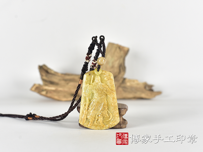 翡翠關公項鍊玉珮(關聖帝君:關公牌A貨翡翠關公玉珮、緬甸玉關公玉墜)。關公,KG790。客製化訂做各種翡翠關公吊墜玉珮項鍊。★附A貨翡翠雙證書 0.jpg