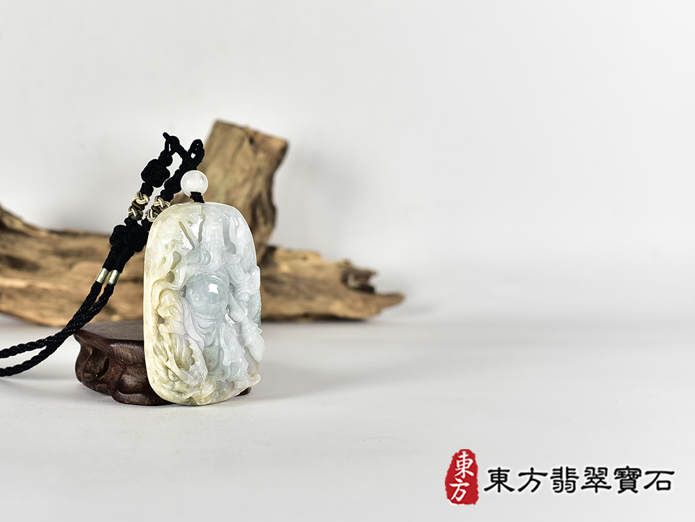 翡翠關公項鍊玉珮(關聖帝君:關公牌A貨翡翠關公玉珮、緬甸玉關公玉墜)。關公,KG793。客製化訂做各種翡翠關公吊墜玉珮項鍊。★附A貨翡翠雙證書 4.jpg