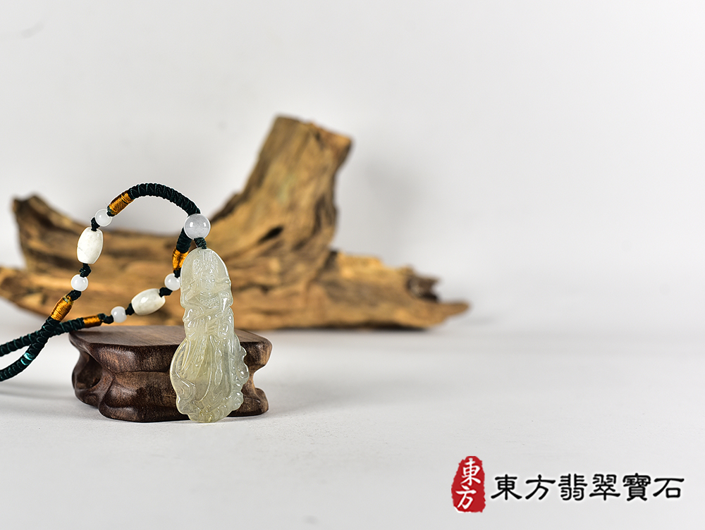 翡翠媽祖項鍊玉珮(天上聖母:媽祖牌A貨翡翠媽祖玉珮、緬甸玉媽祖玉墜)。綠色糯種媽祖,MD356。客製化訂做各種翡翠媽祖吊墜玉珮項鍊。★附A貨翡翠雙證書 4.jpg