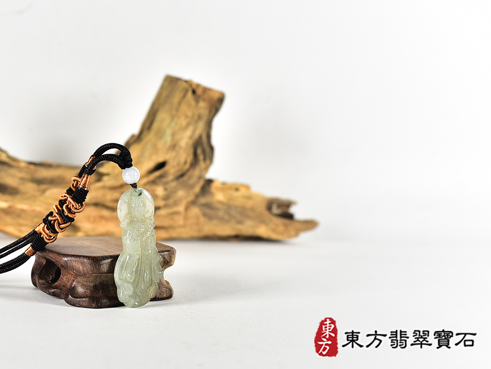 翡翠媽祖項鍊玉珮(天上聖母:媽祖牌A貨翡翠媽祖玉珮、緬甸玉媽祖玉墜)。綠色糯種媽祖,MD363。客製化訂做各種翡翠媽祖吊墜玉珮項鍊。★附A貨翡翠雙證書 4.jpg