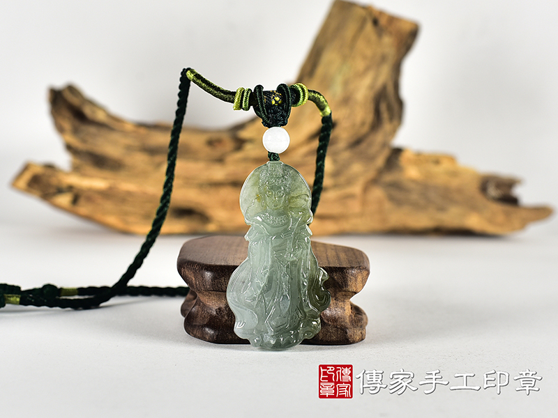 翡翠媽祖項鍊玉珮(天上聖母:媽祖牌A貨翡翠媽祖玉珮、緬甸玉媽祖玉墜)。綠色糯種媽祖,MD367。客製化訂做各種翡翠媽祖吊墜玉珮項鍊。★附A貨翡翠雙證書 0.jpg