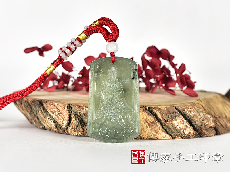 翡翠媽祖項鍊玉珮(天上聖母:媽祖牌A貨翡翠媽祖玉珮、緬甸玉媽祖玉墜)。綠色糯種媽祖,MD370。客製化訂做各種翡翠媽祖吊墜玉珮項鍊。★附A貨翡翠雙證書 0.jpg