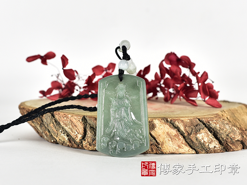 翡翠媽祖項鍊玉珮(天上聖母:媽祖牌A貨翡翠媽祖玉珮、緬甸玉媽祖玉墜)。綠色糯種媽祖,MD371。客製化訂做各種翡翠媽祖吊墜玉珮項鍊。★附A貨翡翠雙證書 0.jpg
