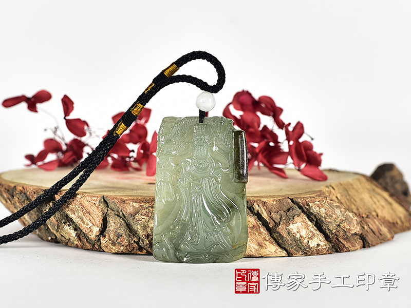 翡翠媽祖項鍊玉珮(天上聖母:媽祖牌A貨翡翠媽祖玉珮、緬甸玉媽祖玉墜)。綠色糯種媽祖,MD372。客製化訂做各種翡翠媽祖吊墜玉珮項鍊。★附A貨翡翠雙證書 0.jpg