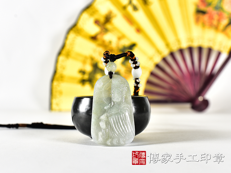 翡翠媽祖項鍊玉珮(天上聖母:媽祖牌A貨翡翠媽祖玉珮、緬甸玉媽祖玉墜)。綠色糯種媽祖,MD374。客製化訂做各種翡翠媽祖吊墜玉珮項鍊。★附A貨翡翠雙證書 0.jpg