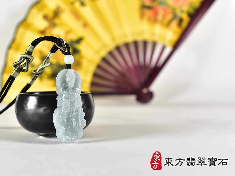 翡翠媽祖項鍊玉珮(天上聖母:媽祖牌A貨翡翠媽祖玉珮、緬甸玉媽祖玉墜)。綠色糯種媽祖,MD385。客製化訂做各種翡翠媽祖吊墜玉珮項鍊。★附A貨翡翠雙證書 4.jpg