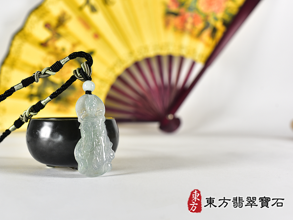 翡翠媽祖項鍊玉珮(天上聖母:媽祖牌A貨翡翠媽祖玉珮、緬甸玉媽祖玉墜)。綠色糯種媽祖,MD386。客製化訂做各種翡翠媽祖吊墜玉珮項鍊。★附A貨翡翠雙證書 4.jpg