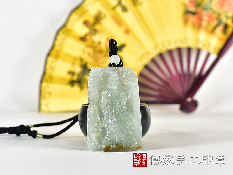 翡翠媽祖項鍊玉珮(天上聖母:媽祖牌A貨翡翠媽祖玉珮、緬甸玉媽祖玉墜)。綠色糯種媽祖,MD402。客製化訂做各種翡翠媽祖吊墜玉珮項鍊。★附A貨翡翠雙證書 0.jpg