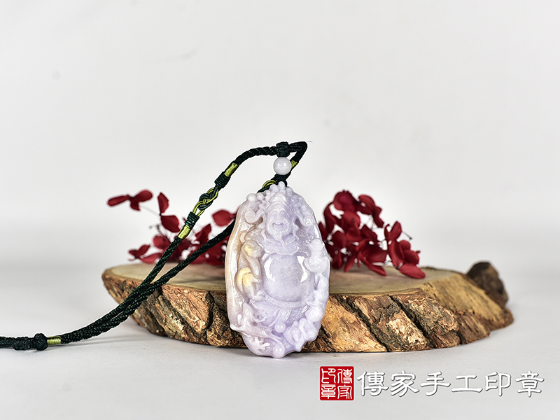 翡翠密宗 黃財神項鍊玉珮(密宗 黃財神:密宗 黃財神牌A貨翡翠密宗 黃財神玉珮、緬甸玉密宗 黃財神玉墜)。MG019。客製化訂做各種翡翠密宗 黃財神吊墜玉珮項鍊。★附A貨翡翠雙證書 0.jpg