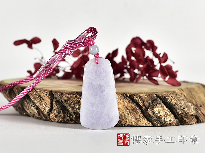 翡翠三太子項鍊玉珮(中壇元帥、哪吒:三太子牌A貨翡翠三太子玉珮、緬甸玉哪吒三太子玉墜)。翡翠三太子,TT231。客製化訂做各種翡翠哪吒三太子吊墜玉珮項鍊。★附A貨翡翠雙證書 3.jpg